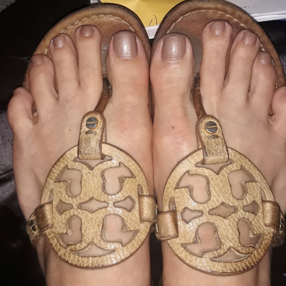 *SOLD on M3rcari*Tory Burch Sandals